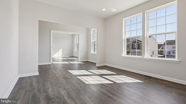 126 WINDING RD, Forks Township, PA 18040