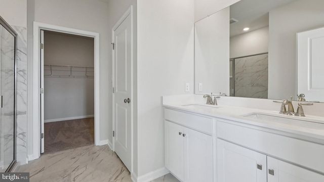 126 WINDING RD, Forks Township, PA 18040