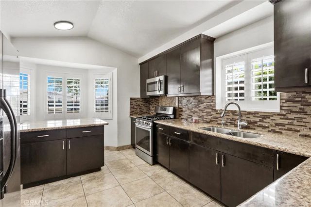 13815 Del Ray Lane, Desert Hot Springs, CA 92240