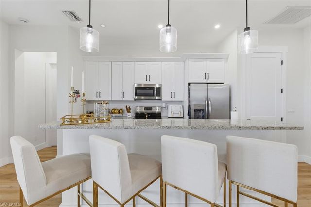 3046 NW 2nd PL, Cape Coral, FL 33993