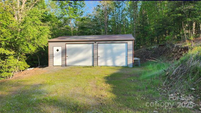 2482 Holman Ridge Court, Granite Falls, NC 28630