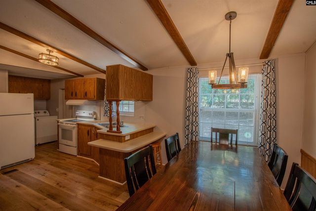 938 Blacksgate Road E, Prosperity, SC 29127