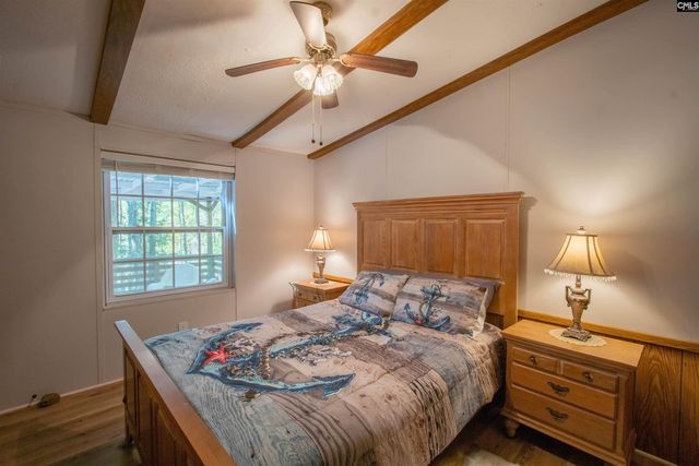 938 Blacksgate Road E, Prosperity, SC 29127