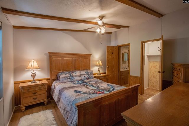 938 Blacksgate Road E, Prosperity, SC 29127