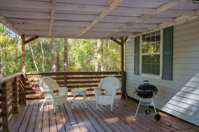 938 Blacksgate Road E, Prosperity, SC 29127