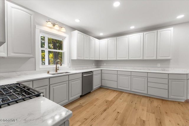 33 James Street, Lake George, NY 12845