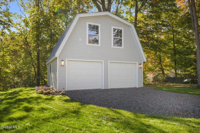 33 James Street, Lake George, NY 12845