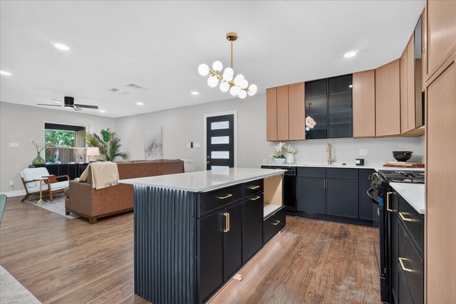2208 Springhill Drive, Dallas, TX 75228