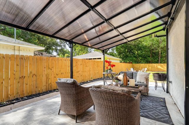2208 Springhill Drive, Dallas, TX 75228