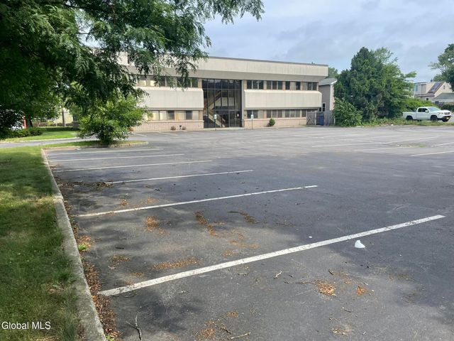 1735 Central Avenue, Colonie, NY 12205