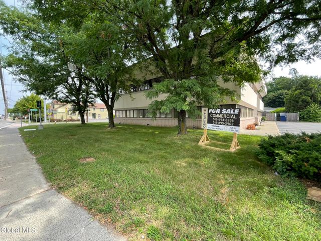 1735 Central Avenue, Colonie, NY 12205