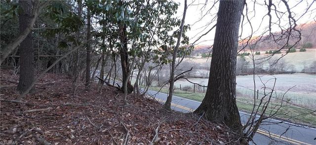 0 Air Bellows Gap Road, Sparta, NC 28675