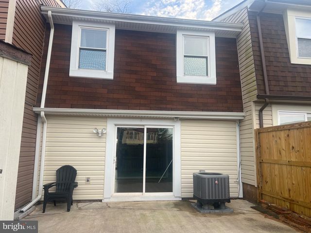 8826 STAUFFER RD, Walkersville, MD 21793