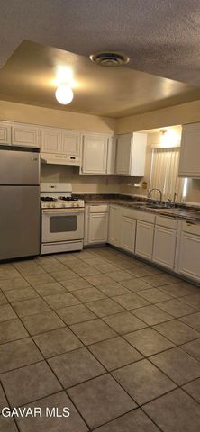 37633 E 29th Street, Palmdale, CA 93550