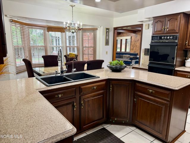 4837 Springbrook Drive, Toledo, OH 43615