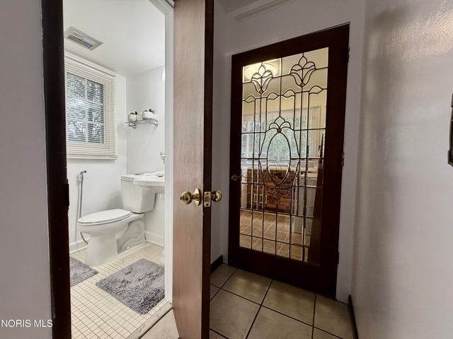 4837 Springbrook Drive, Toledo, OH 43615