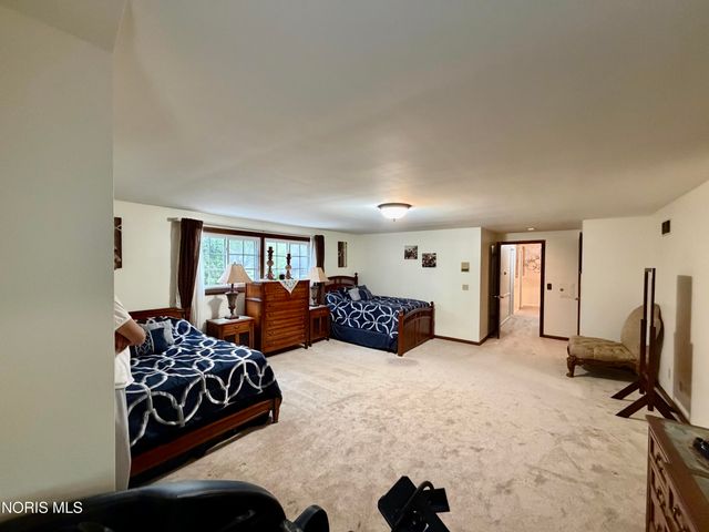 4837 Springbrook Drive, Toledo, OH 43615