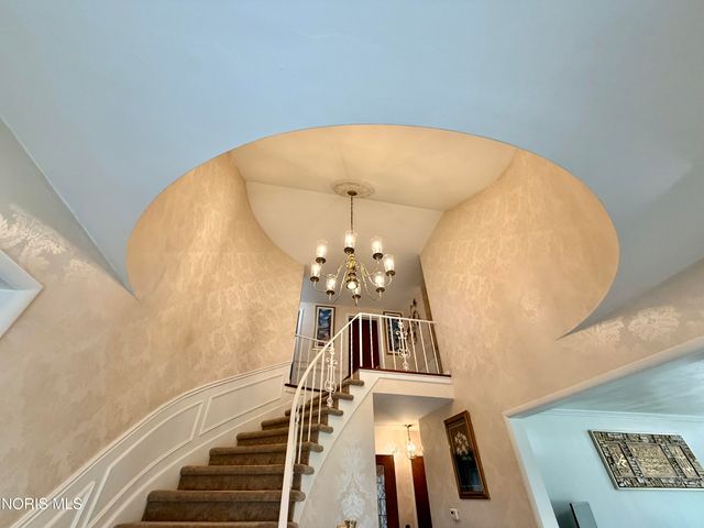 4837 Springbrook Drive, Toledo, OH 43615