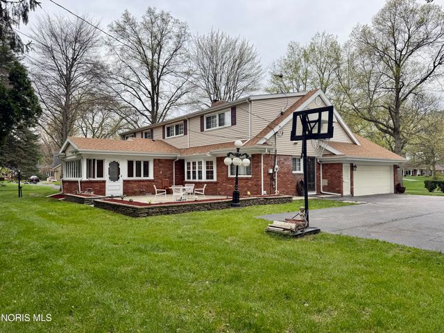 4837 Springbrook Drive, Toledo, OH 43615