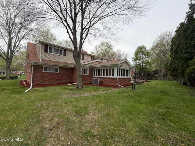 4837 Springbrook Drive, Toledo, OH 43615