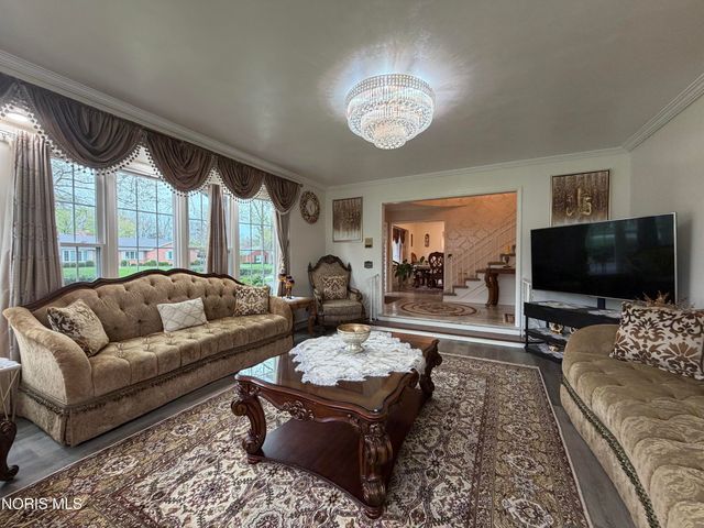 4837 Springbrook Drive, Toledo, OH 43615