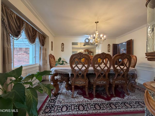4837 Springbrook Drive, Toledo, OH 43615