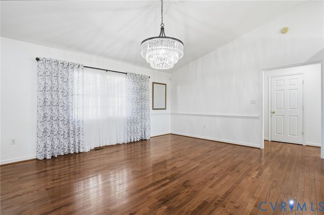 16141 Catalpa Dr, Hanover, VA 23069