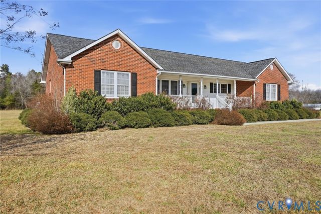 16141 Catalpa Dr, Hanover, VA 23069