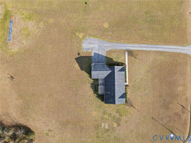 16141 Catalpa Dr, Hanover, VA 23069