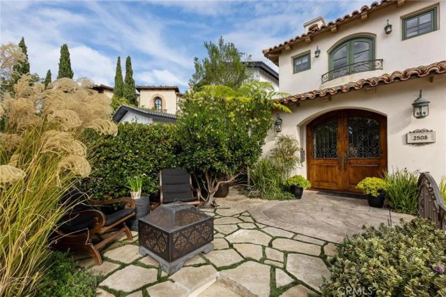 2508 Pine, Manhattan Beach, CA 90266