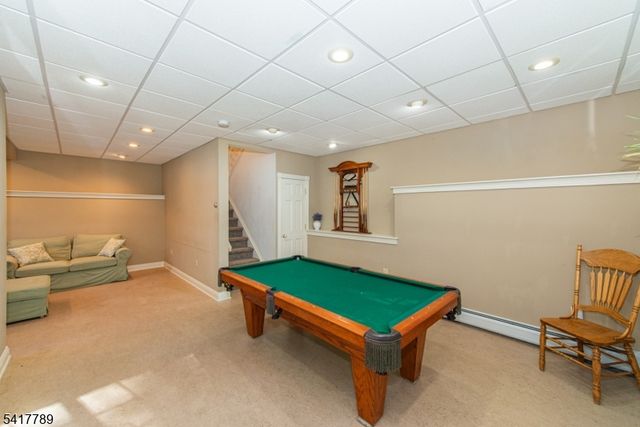 53 Circle Dr, Parsippany-troy Hills Twp., NJ 07878