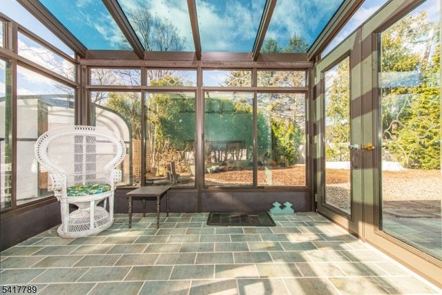 53 Circle Dr, Parsippany-troy Hills Twp., NJ 07878