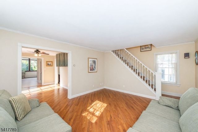 53 Circle Dr, Parsippany-troy Hills Twp., NJ 07878