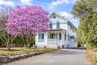 53 Circle Dr, Parsippany-troy Hills Twp., NJ 07878