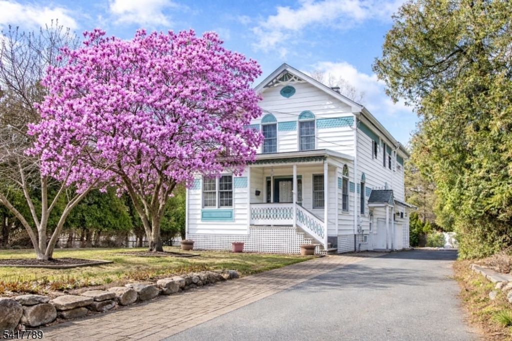 53 Circle Dr, Parsippany-troy Hills Twp., NJ 07878