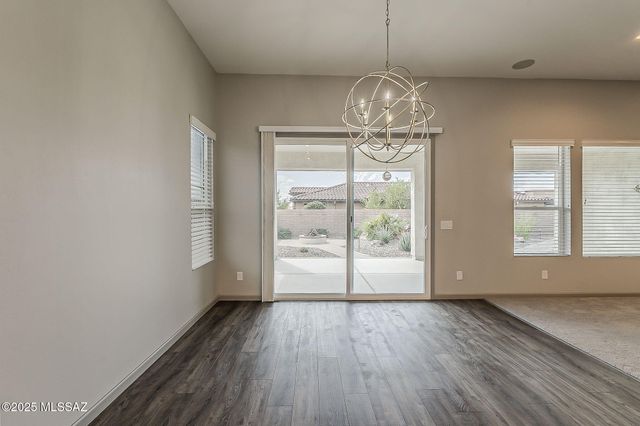 525 N Sonoma Vista Drive, Green Valley, AZ 85614