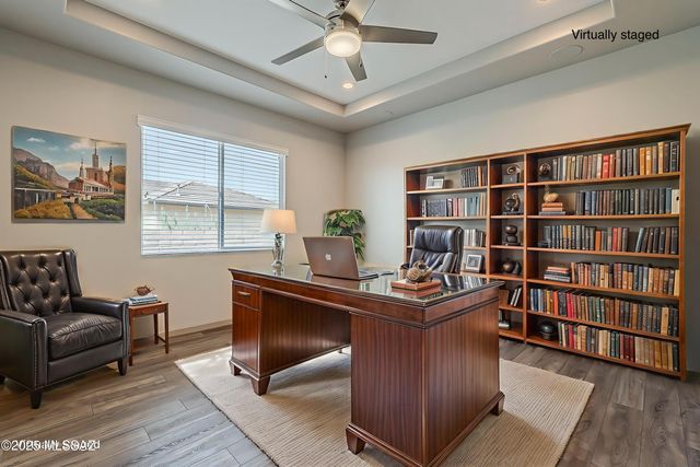 525 N Sonoma Vista Drive, Green Valley, AZ 85614