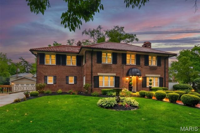 7101 Delmar Boulevard, University City, MO 63130