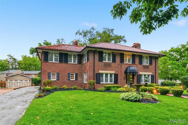 7101 Delmar Boulevard, University City, MO 63130