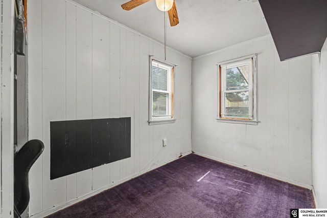 2714 W Chandler Road, Bellevue, NE 68147