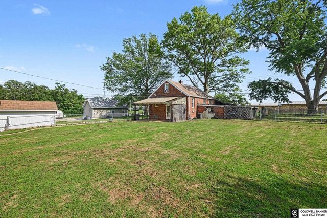 2714 W Chandler Road, Bellevue, NE 68147