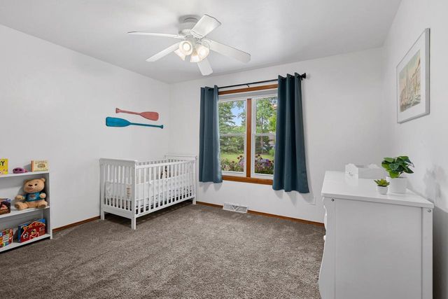 3137 HARTFORD COURT, Suamico, WI 54313