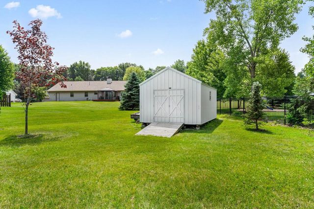 3137 HARTFORD COURT, Suamico, WI 54313