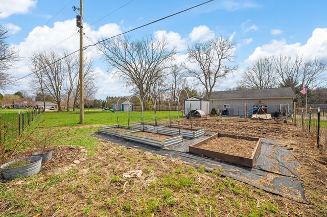 3017 Walton Road, Niles Twp, MI 49107