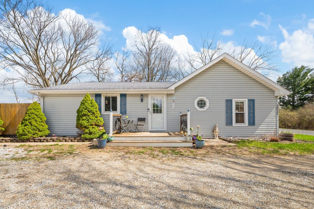 3017 Walton Road, Niles Twp, MI 49107