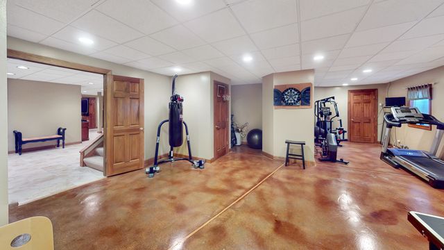 51 Crestview Drive, Oswego, IL 60543