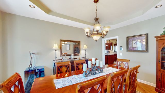 51 Crestview Drive, Oswego, IL 60543