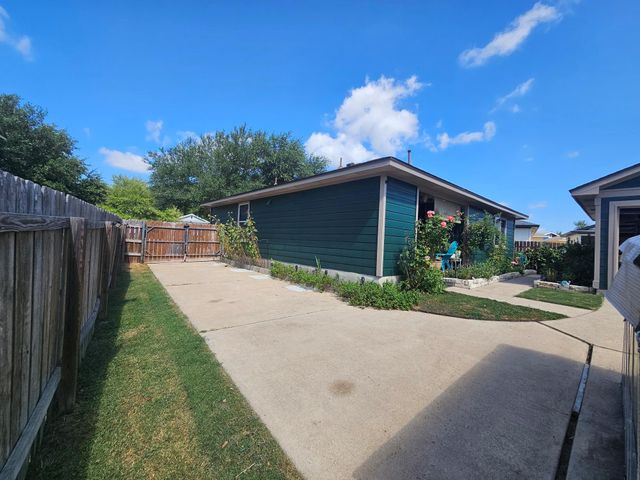17908 Cutback DR, Manor, TX 78653