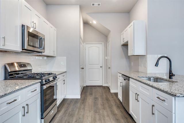 2415 Acorn Court, Sachse, TX 75048