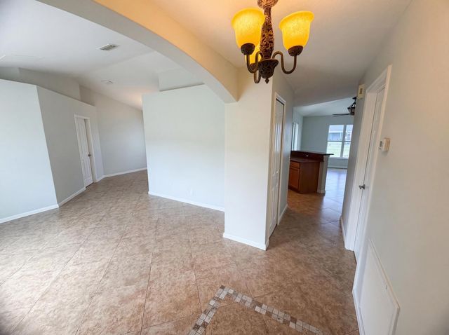 2332 SE Berkshire Boulevard, Port St Lucie, FL 34952